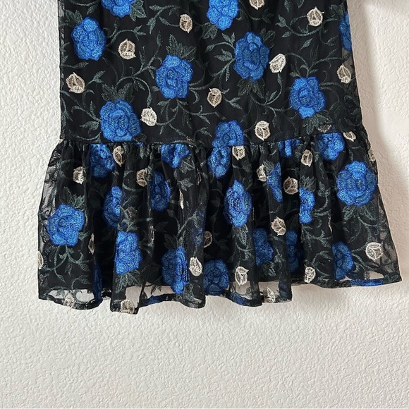 Calvin Klein Blue Ruffled Tiered Fit Bell Sleeve Formal, Cocktail Feminine Dress - Picture 7 of 14